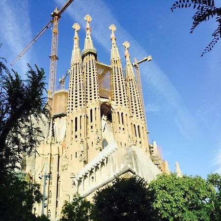 Apartment Bright Sagrada Familia Barcelona Exteriör bild