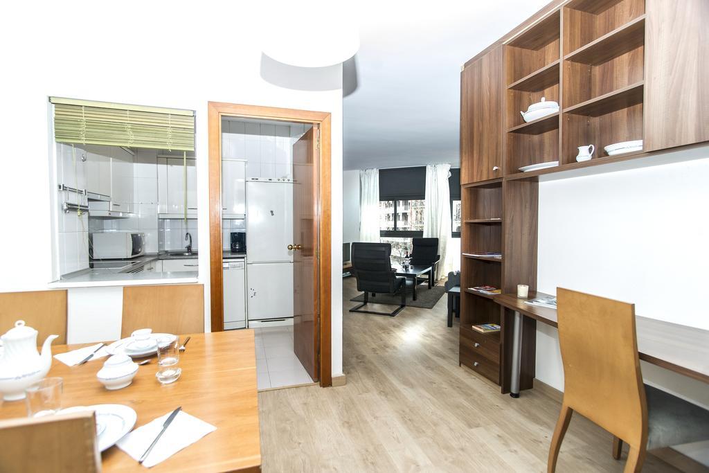 Apartment Bright Sagrada Familia Barcelona Exteriör bild