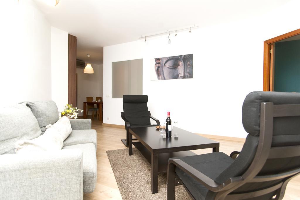 Apartment Bright Sagrada Familia Barcelona Rum bild