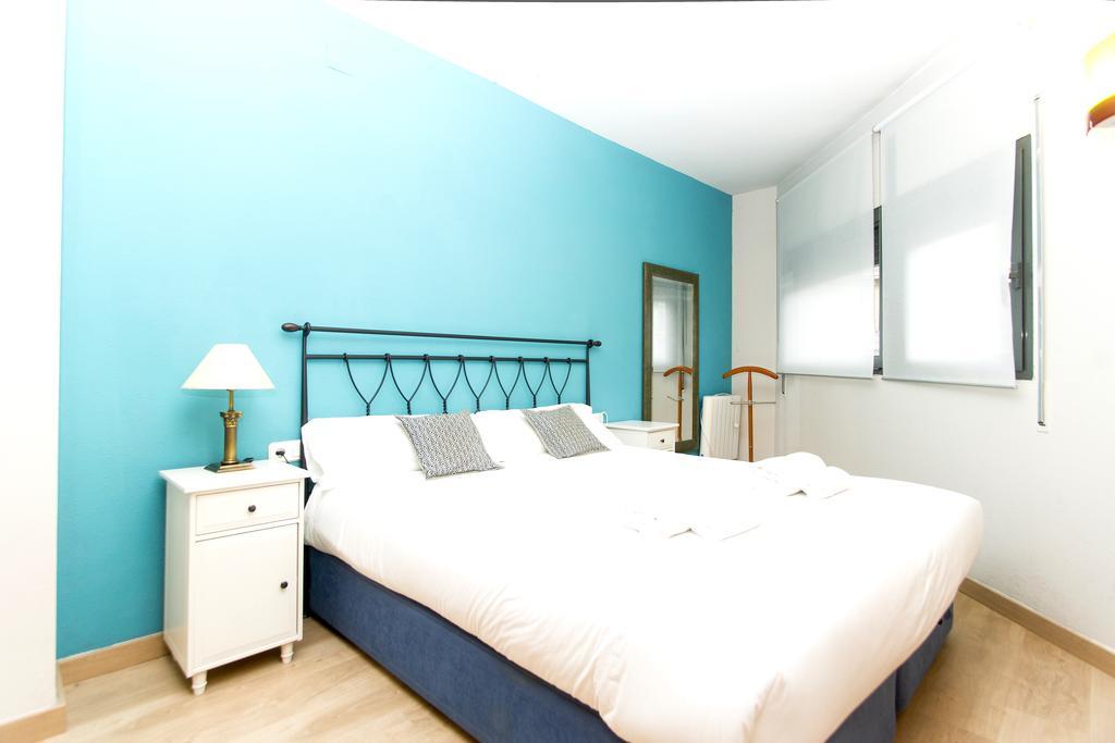 Apartment Bright Sagrada Familia Barcelona Rum bild